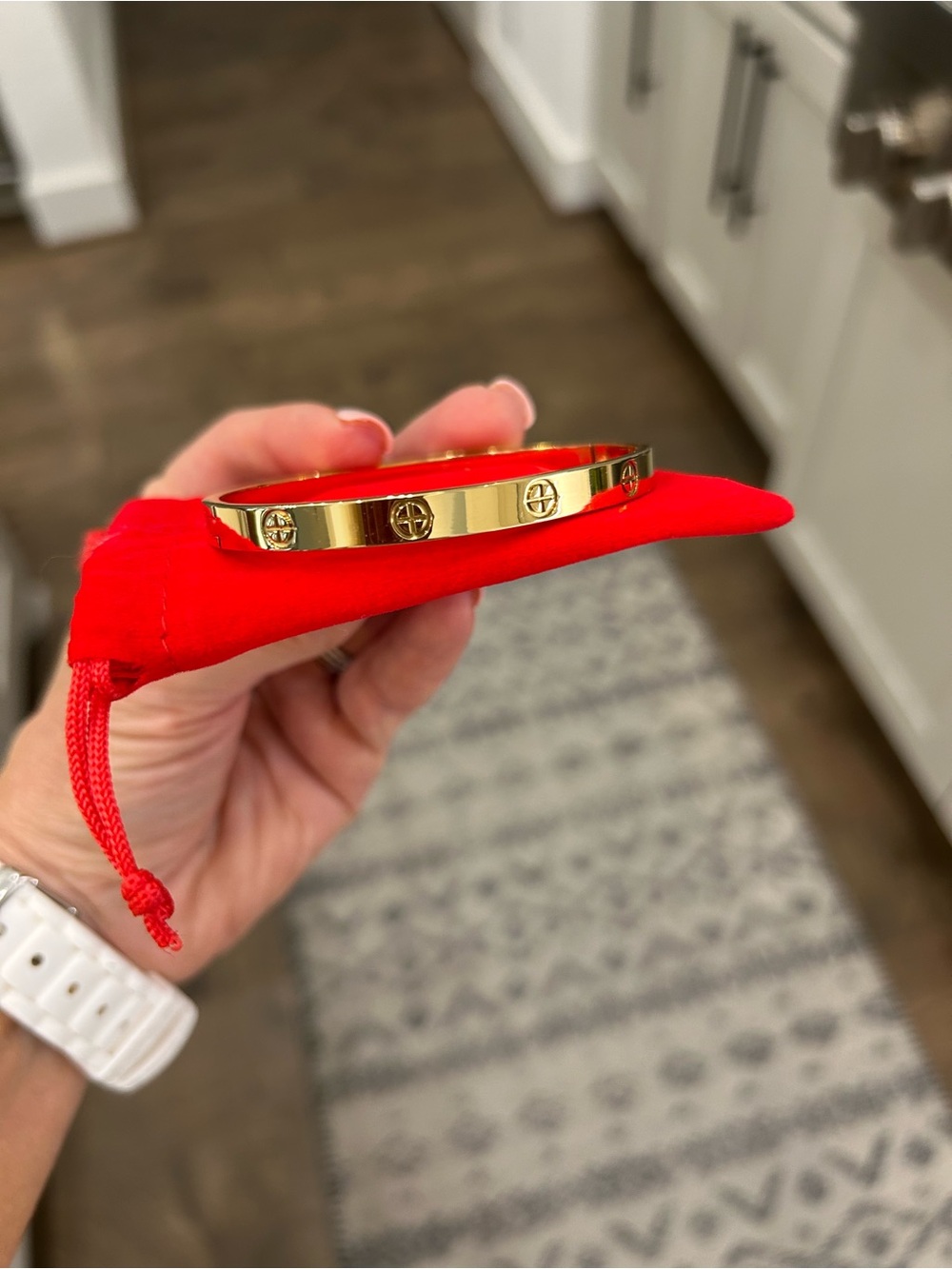 New Gold Screw Accent Bangle Bracelet - Red Pouch Included  💛